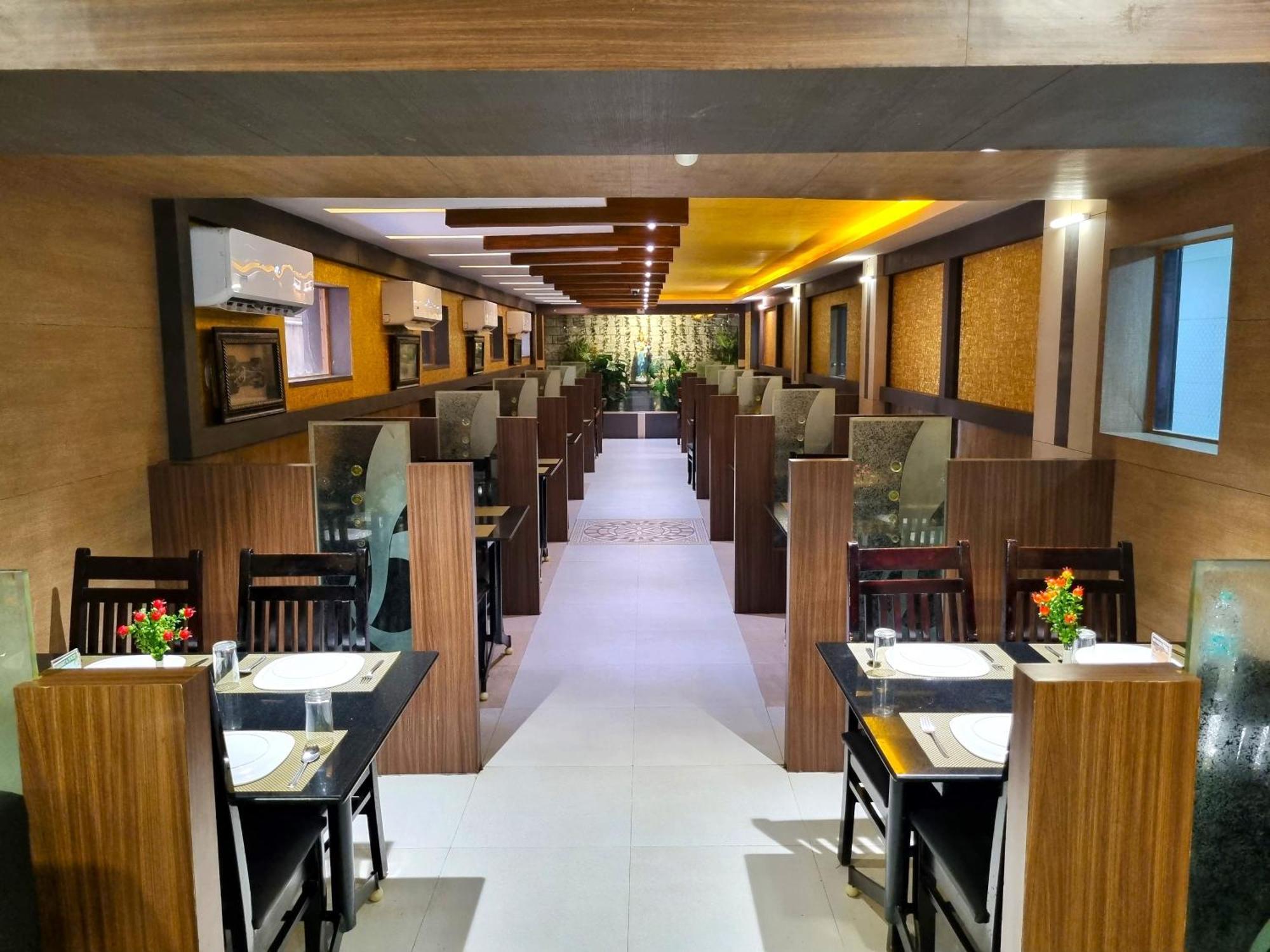 Hotel Seagate Velankanni Exterior foto